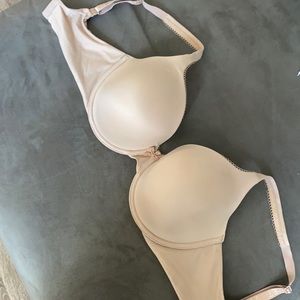 Victoria’s Secret bra
